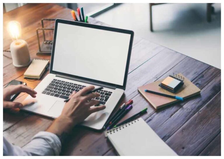 Laptop Care Tips: भूलकर भी ना करें ये 5 गलतियां, वरना आपका लैपटॉप हो जाएगा खराब, रखें पूरा ध्यान