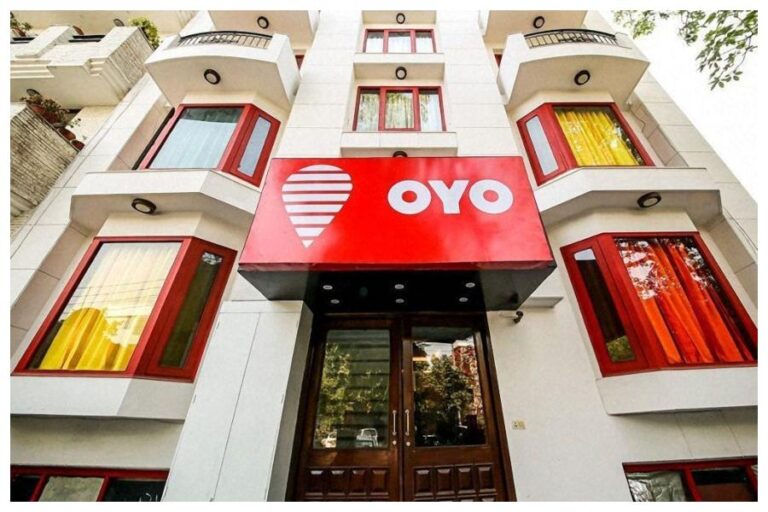 OYO Room Booking Process