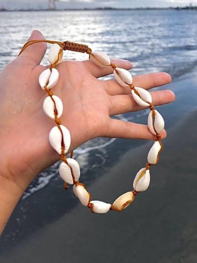 Benefits Of Wear Kaudi In Hand