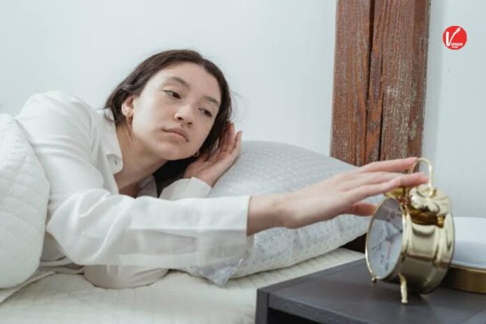 Wake Up Early Tips: