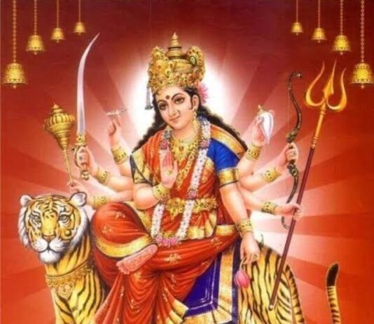Shardiya Navratri 2025:  इस शारदीय नवरात्रि पर बन रहा है बेहद शुभ संयोग, भक्तों पर बरसेगी मां दुर्गा की विशेष कृपा Shardiya Navratri 2025: