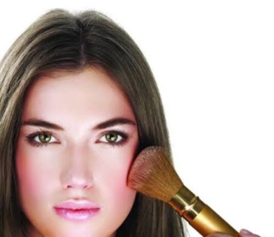 Beauty Tips: किसी पार्टी या फंक्शन में जाने के लिए इस तरह करें मेकअप, लोग देखते रह जाएंगे खूबसूरती Beauty Tips