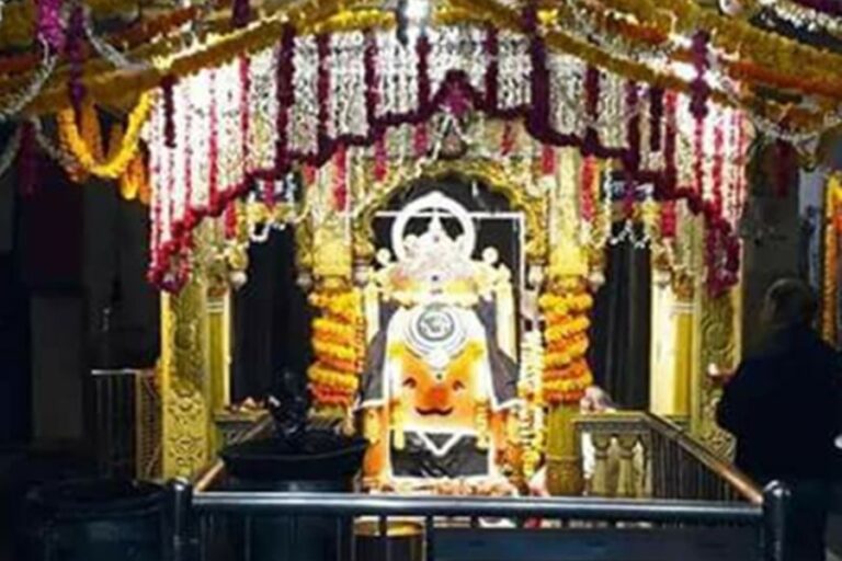 Shani Dev Sixteen Shringar Temple
