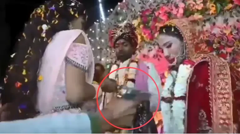 Viral Video: स्टेज पर शादी की खुशियां बनी दहशत का मंजर: पड़ोसी युवक ने दुल्हन को मारी गोली, हालत नाजुक, देखें VIDEO