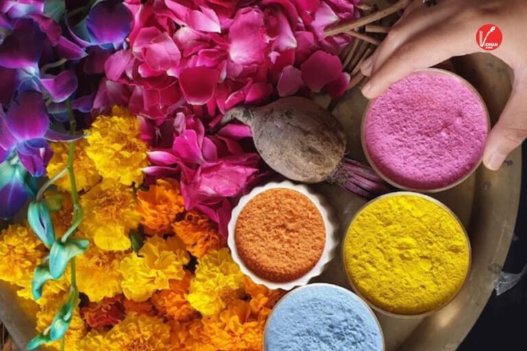 HolI 2026: केमिकल रंगों से बचें, घर पर बनाएं सुरक्षित नेचुरल रंग – त्वचा और सेहत दोनों रहेंगे सुरक्षित