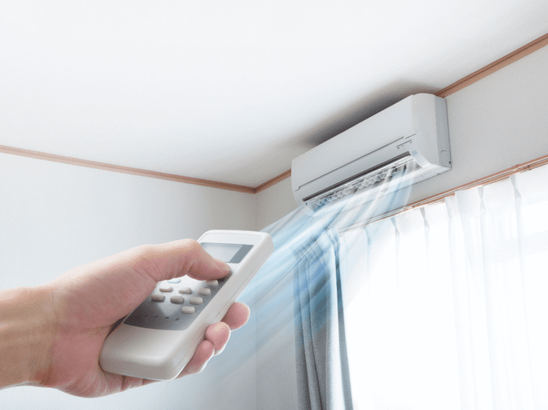 AC safety tips: गर्मी से पहले AC सर्विसिंग जरूरी! ठंडी हवा और कम बिजली बिल के लिए इन 3 बातों का रखें खास ध्यान